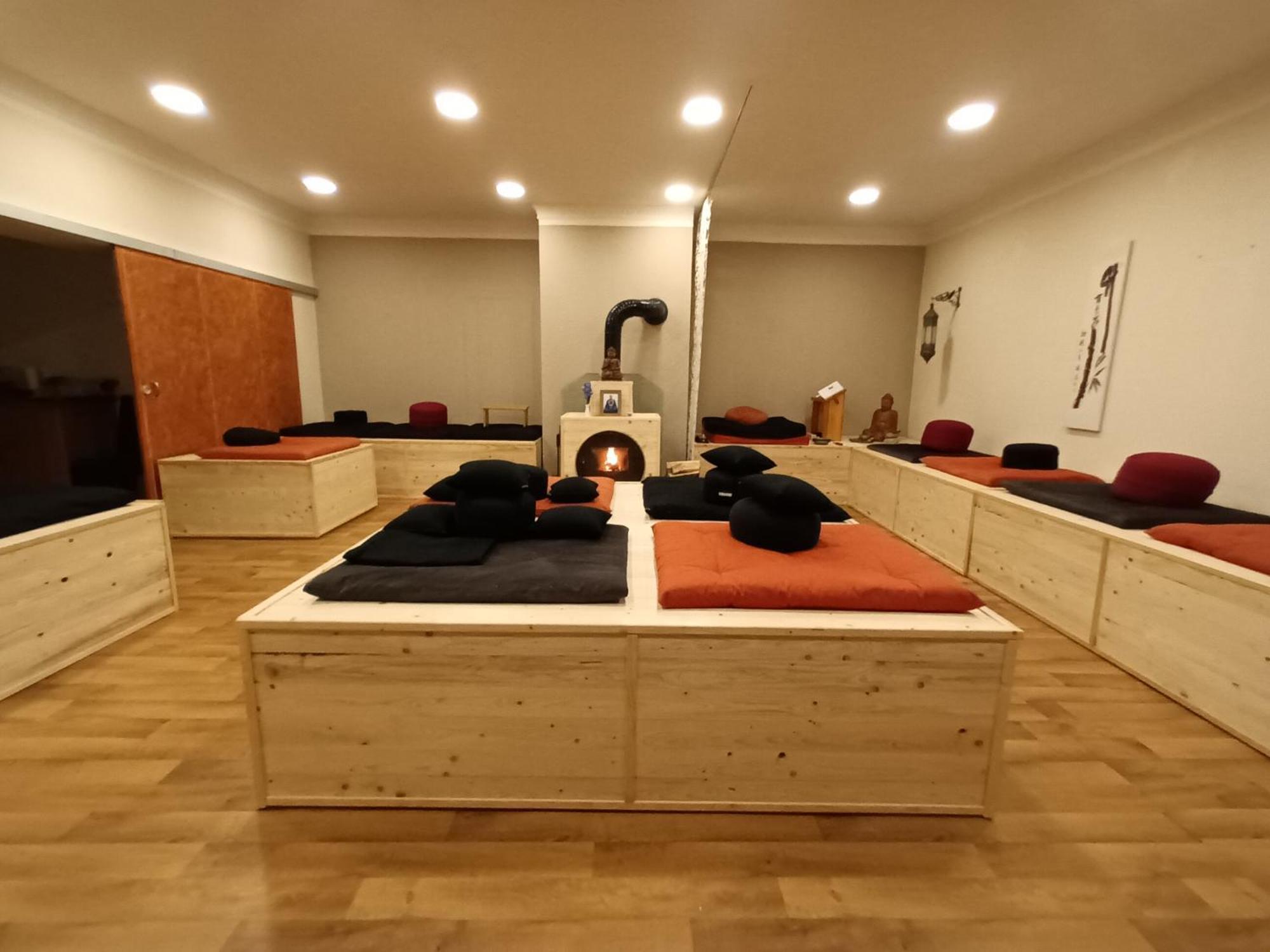ホテル Lee Zen Leezen  エクステリア 写真